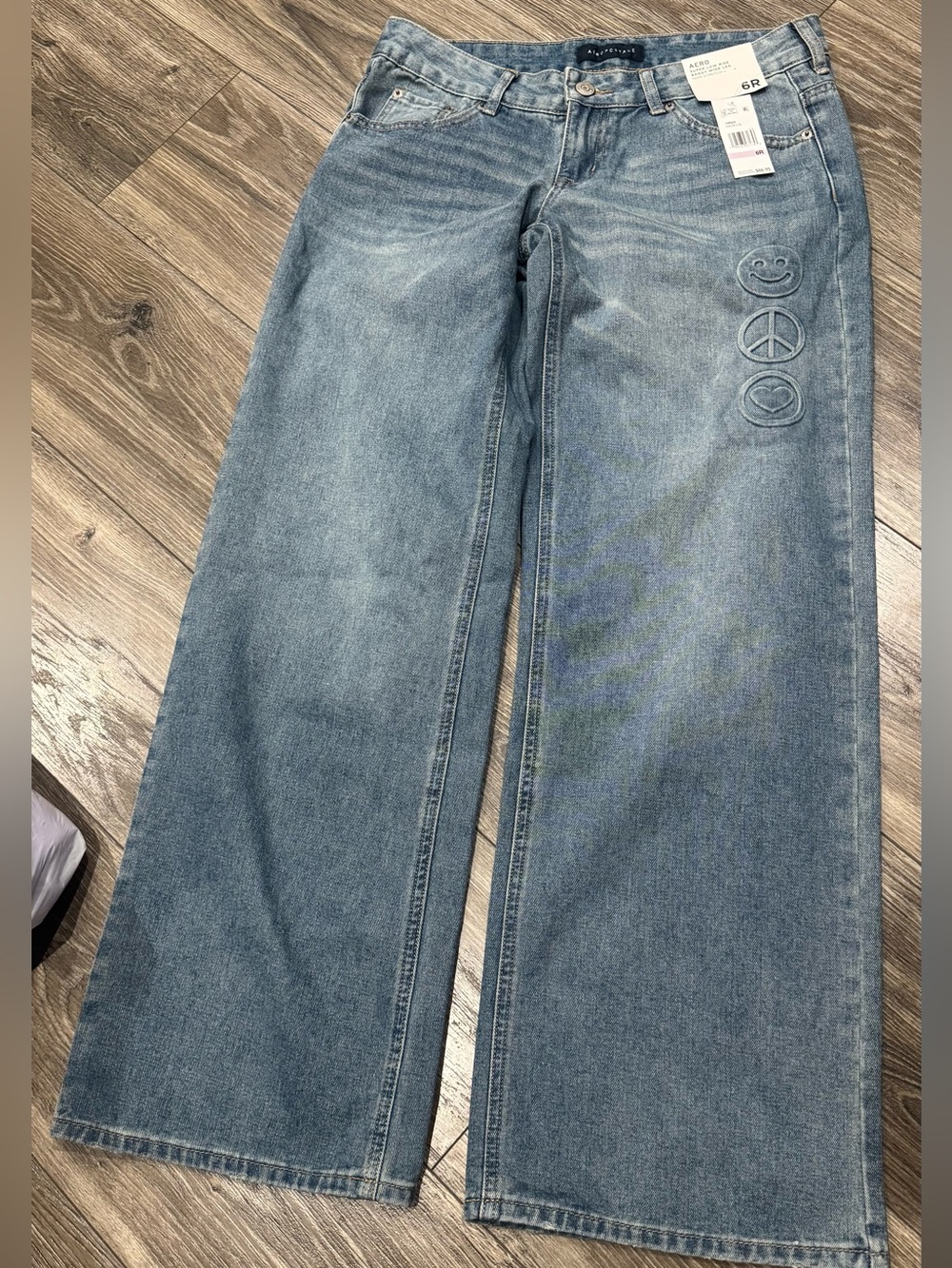 NWT Aeropostale Light Blue Wide Leg Jeans with Embroidered Symbols